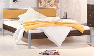 Hasena- The Darwin- 5FT Kingsize Wooden Bedstead