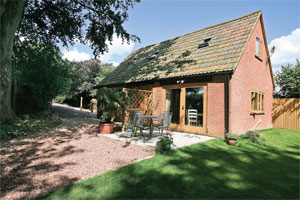 Unbranded Hazel Lodge