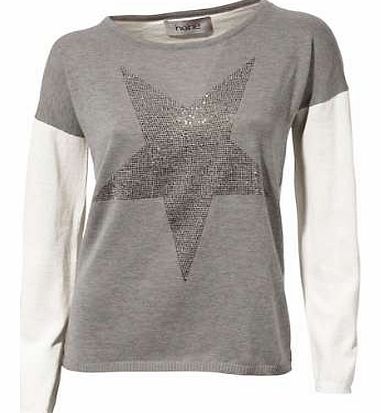 Casual 2-in-1 look top with a sequined star motif on the front. Featuring a rounded neckline, long sleeves and plain white fabric on the back and sleeves. Heine Top Features: Washable 100% Organic Cotton (Pure wear) Length approx. 64 cm (25 ins)