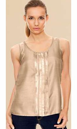 This top is the perfect example of how to work the satin trend into your look. Sleeveless top with shiny detail on the front and button fastening on the back. Heine Camisole Features: Washable 95% Polyester, 5% Elastane Length approx. 62 cm (24 ins)