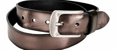 Cool belt in a fashionable metallic finish with a square metal buckle. Heine Belt Features: Width approx. 4 cm (1 ins)