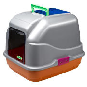 This grey and orange hooded litter tray with scoop and filter conceals unwanted odours. The scoop fi
