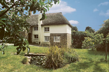 Unbranded Huish Cottage