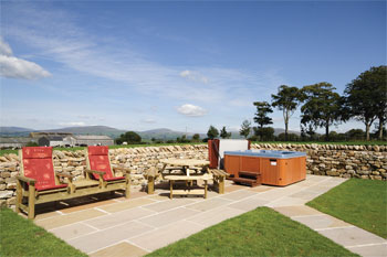 Unbranded Ingleborough Barn
