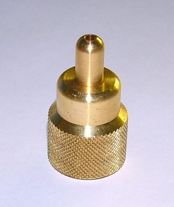 This adapter allows you use a Soda Stream gas canister with the Hambleton Bard and King Keg Barrels