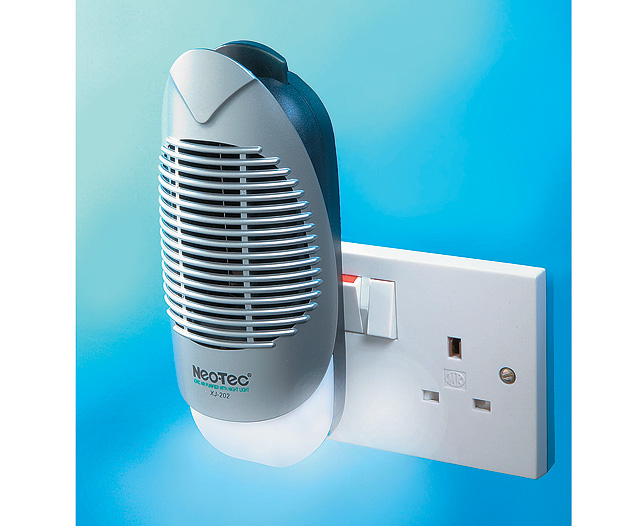 Unbranded Ionic Plug-in Light