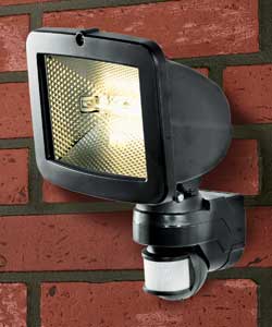 500W tungsten halogen lamp included.Pan and tilt floodlight adjustment for improved beam control.PIR