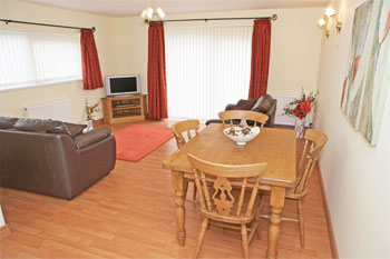 Unbranded Jamies Cottage