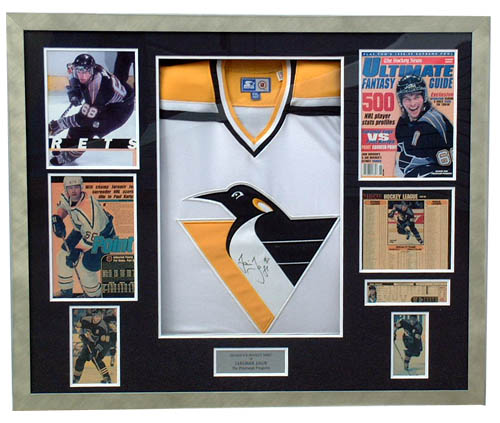 Jaromir Jagr led the Czech Republic to Gold at the 2005 World Hockey Championship in Austria; and wa