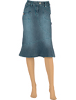 Colour-effect denim skirt makes a fashion encore i