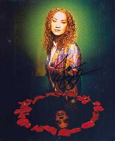 Joan Osborne autograph