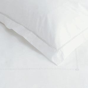 Juliette Duvet Cover- White- Kingsize