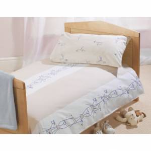 Unbranded Just Giraffe Duvet Cover and Pillowcase Set