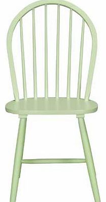 If you are looking for a chair that is simple but still brings a modern feel to your dining room. then this is the perfect chair for you. In an attractive green. this Kentucky Dining Chair with a slatted backrest is traditional but stylish. Part of t