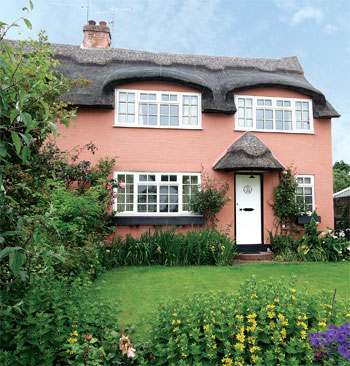 Unbranded Ketch Cottage