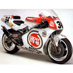 Minichamps has announced a 1/12 replica of Kevin Schwantz`s Suzuki RGV 500 which won him the 1993 Wo