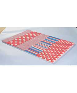 100 acrylic with cotton backing.Ends and edges bound.Surface shampoo only.Suitable for all types of 