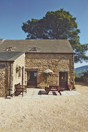 Unbranded Ladycroft Barn