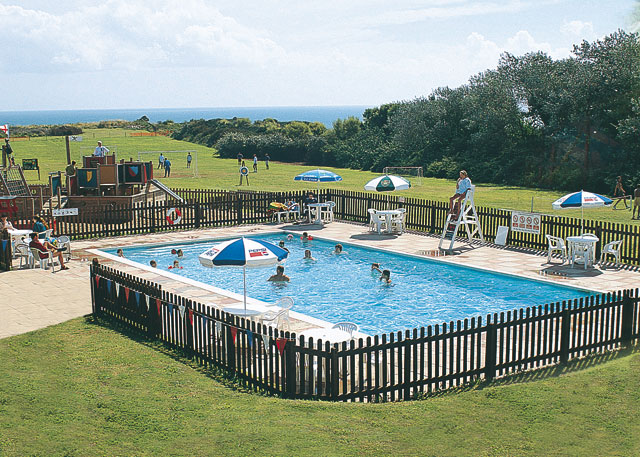 Unbranded Landscove Bronze 2 Chalet Holiday Park