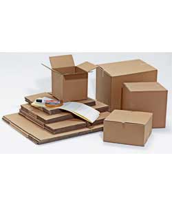 Pack of assorted postage boxes, 6 jumbo, 6 large, 6 medium and 6 small.Corrugated cardboard box.Set 