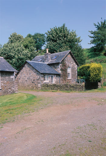 Unbranded Laundry Cottage