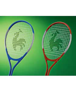 2 x 25in aluminium tennis rackets and 2 x A grade tennis balls in a 3/4 nylon carry case. Size (H)66