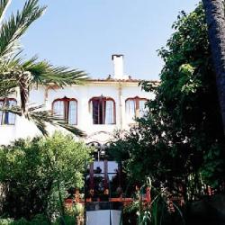 Unbranded Leon De Sineu