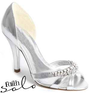 Two part sandal featuring jewelled vamp detail. The Liamon sandals have an open toe and high covered