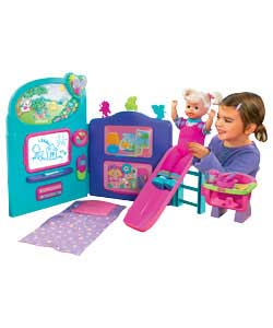 When you play with the Play All Day; Activity Centre together, the Toddler doll reacts with