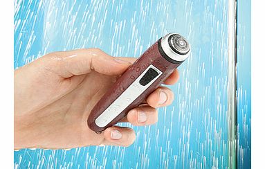 Ever forgotten to take your razor with you? Or perhaps you suffer from 5 oclock shadow? The Little Smart Shaver claims to be the smallest of its kind in the world, and is ideal for keeping in your bag or cars glove compartment for shaving on the go