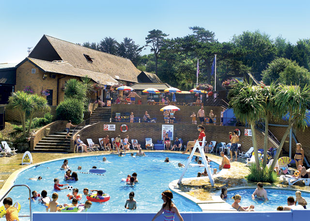 Unbranded Lower Hyde Bronze 2 Chalet Holiday Park