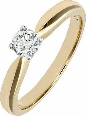 If you are thinking of popping the big question then this elegant diamond ring will be sure to melt her heart. The striking 0.33ct solitaire is set in 18ct gold for an elegant look. Diamond set wedding ring. Width of ring 2.1mm. Available in sizes K.