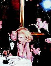 Madonna Mailyn Munro photo