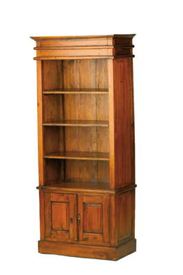 HAND CRAFTED DETAIL SOLID MAHOGANY BATAVIA BOOKCASE WITH CUPBOARD