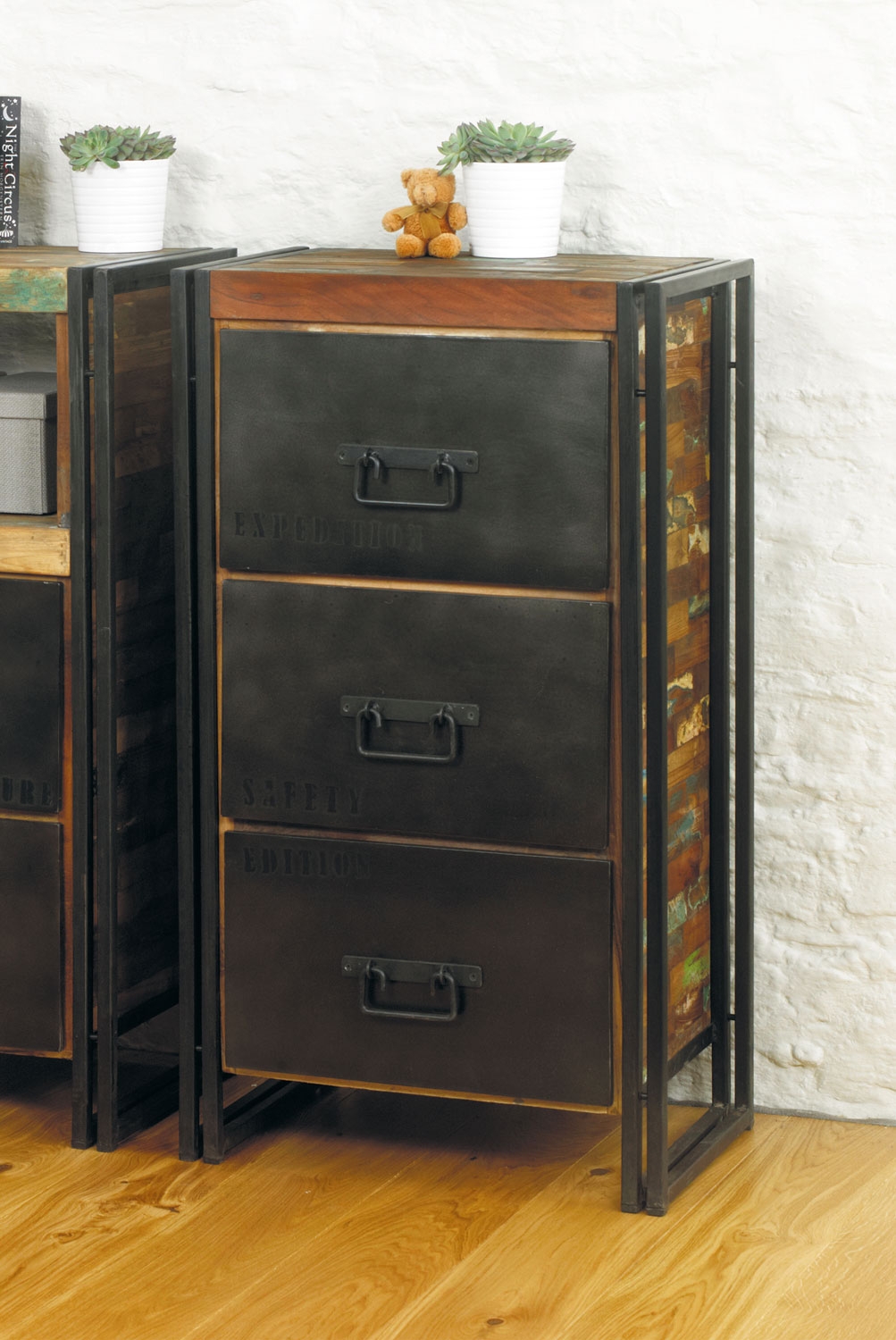 Unbranded Marhatta 3 Drawer Chest