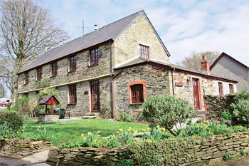 Unbranded Merrymeet Cottage