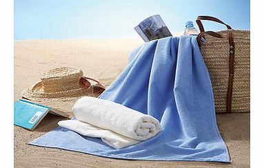 Five times more absorbent than ordinary cotton towels, these microfibre towels are ideal for travel, beach, swimming pool or just for drying your hair quickly at home. They weigh next to nothing, are very fast-drying and never seem to get smelly even