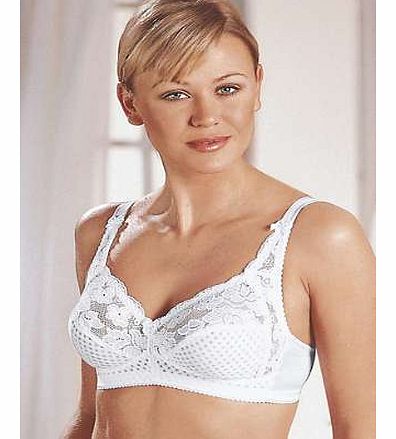 Stylish bra with a superb fit and perfect support! Features two section cups and a jacquard pattern on the lower cups. Stretch lace on the upper cups, side facing and on the start of the straps. The wide straps are adjustable at the back. Miss Mary o