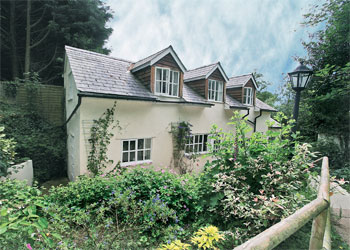 Unbranded Mollys Cottage