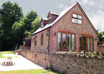 Unbranded Monahawk Cottage