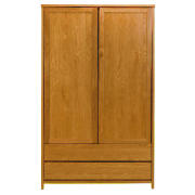 This large double wardrobe from the Monzora range comes in an oak finish and offers lots of storage 