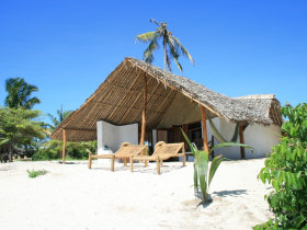 Unbranded Mozambique beach accommodation