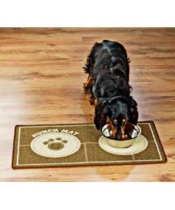 Mat for feeding bowls, for dogs and cats.100 nylon pile, with non-slip backing.Machine washable at 3