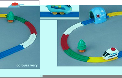A train set designed especially for little hands!
