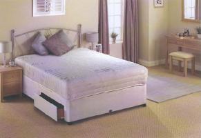 The Myers Tapestry is a superb luxury bed. It is a single spring mattress with 70mm of Visco