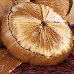 Pleated circular cushions with button centres were the height of Art Deco fashion. They evoke both