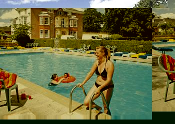 Unbranded Oakcliff Oak Lodge 2 Holiday Park