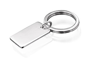 This silver key ring has an oblong disc that can be engraved for extra personalisation