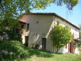 Unbranded Organic farmstay in Italy