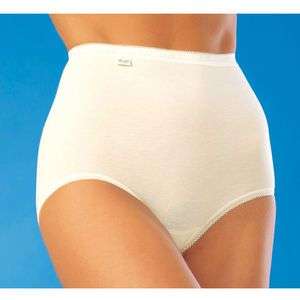 Unbranded Pack of 3 Sloggiandreg; Maxi Briefs   1 Free.
